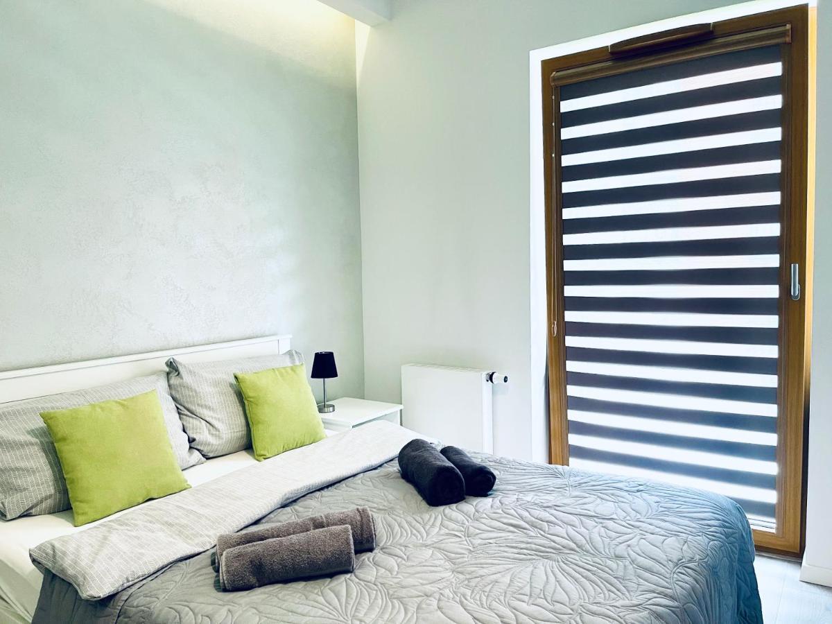 Modern Silver Apartment Krasków Exterior foto
